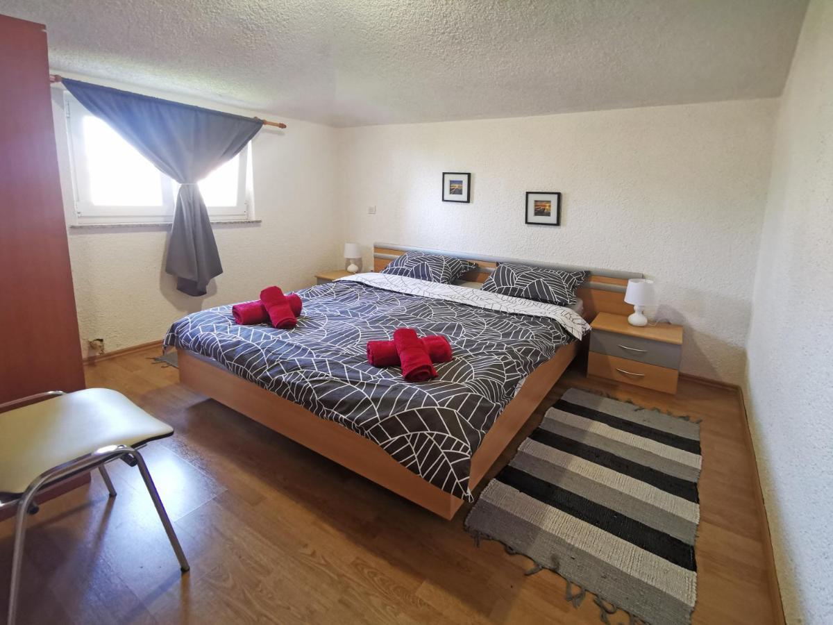 Apartman Luna Sveti Lovrec Pazenaticki ภายนอก รูปภาพ