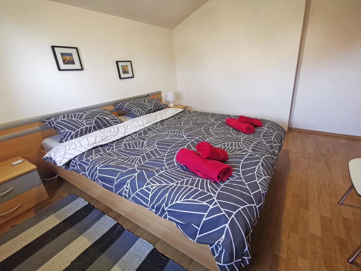 Apartman Luna Sveti Lovrec Pazenaticki ภายนอก รูปภาพ